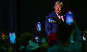 Donald Trump bei der Wahlkampfveranstaltung in West Palm Beach im Bundesstaat Florida.