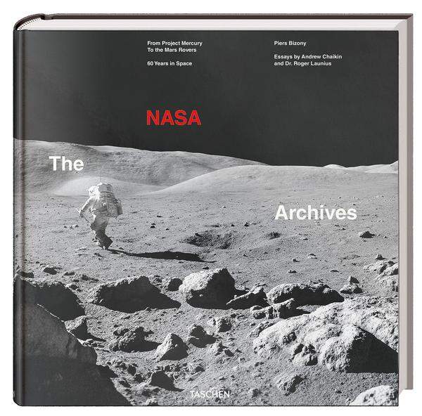 „Das Nasa-­Archiv“. Hg. von Piers Bizony u. a. Taschen-Verlag, 100 Euro. 