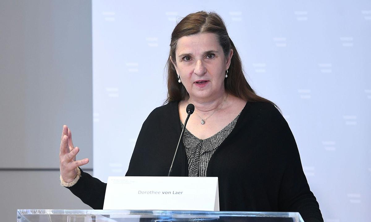 Virologin Dorothee von Laer vertrat in Interviews die Ansicht, dass das Land Tirol angesichts des Auftretens neuer lokaler Corona-Varianten für ein Monat isoliert werden sollte.