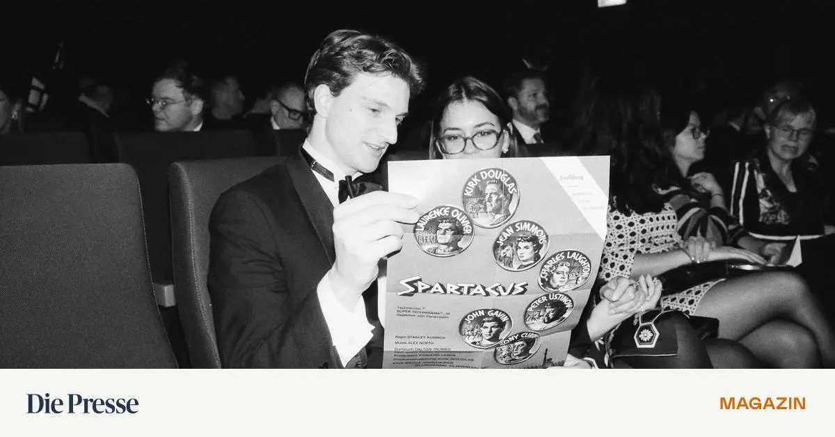 wie-sah-1960-ein-kinobesuch-aus-das-gartenbaukino-hat-s-detailgenau-nachgestellt