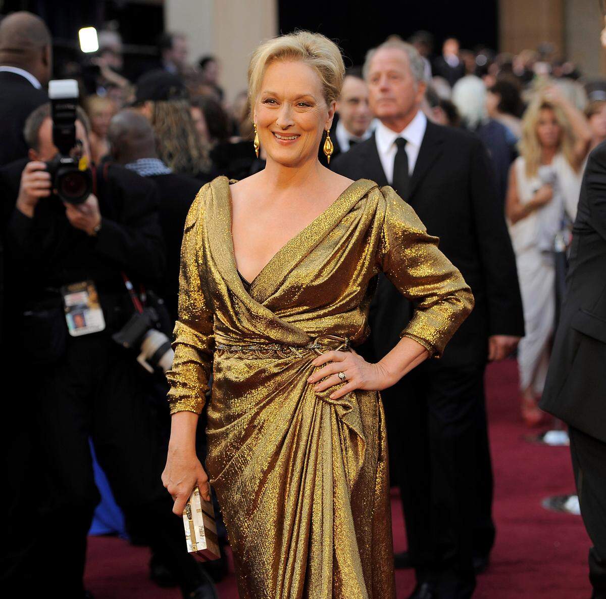 ... Meryl Streep. War das goldene Kleid ein gutes Omen für den Abend? Streep war als Margaret Thatcher in "The Iron Lady" eine der Favoritinnen für die Statue für die Beste Hauptdarstellerin.