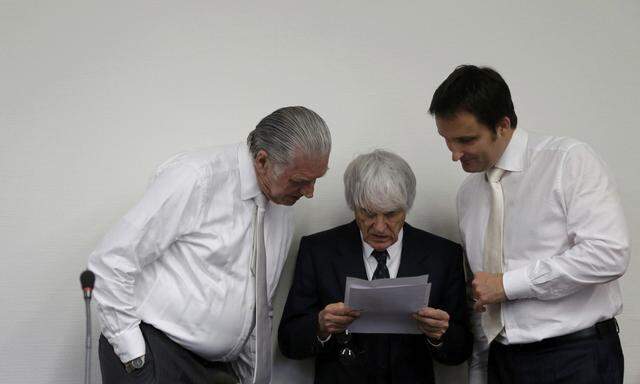 Formula One Chief Executive Ecclestone prepares for continuation of his trial in Munich