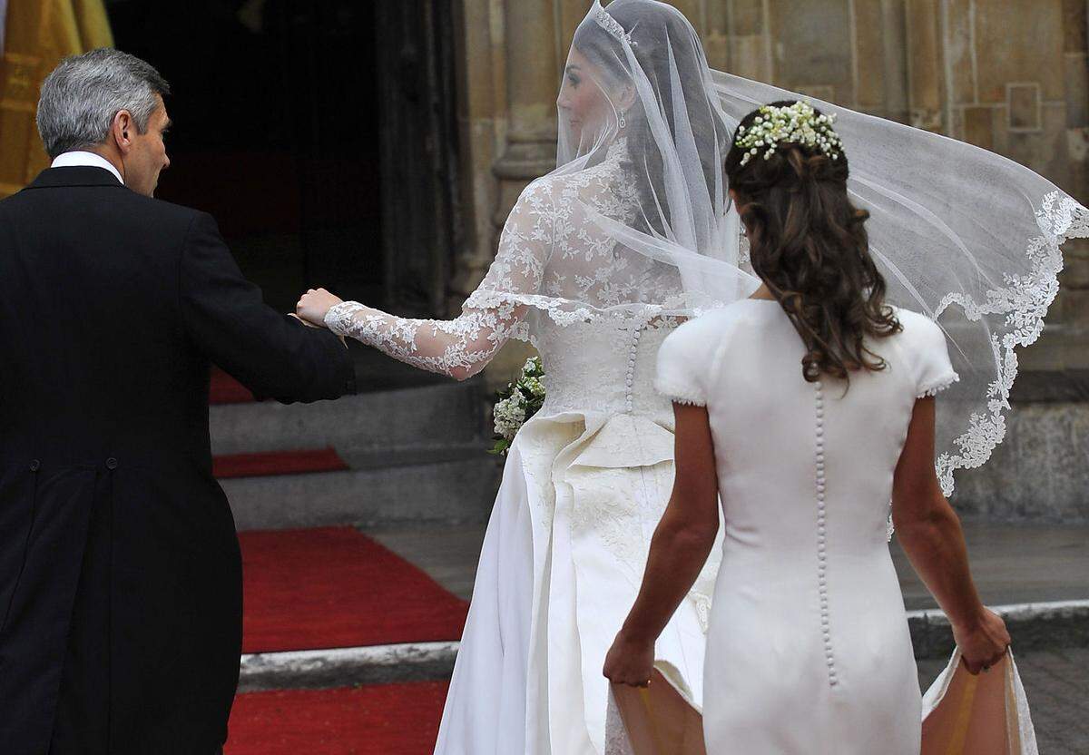 2011 wurde sie berühmt im Schatten ihrer großen Schwester Catherine, als die in der Londoner Westminster-Abtei ihrem langjährigen Freund Prinz William das Ja-Wort gab - bei der "Royal Wedding"...