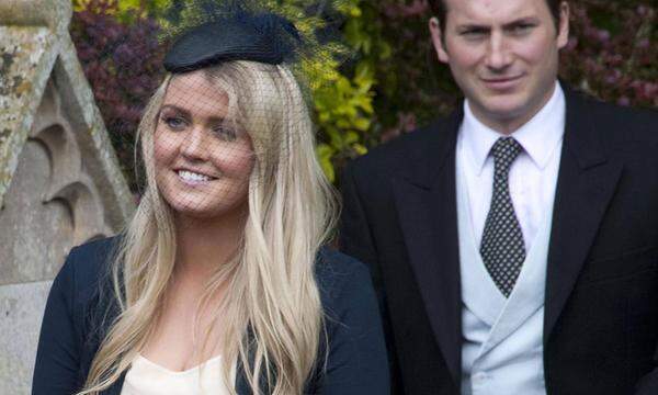 Und noch einmal zum Abgleich: so hat Lady Kitty Spencer vor nicht all zu langer Zeit noch ausgesehen.