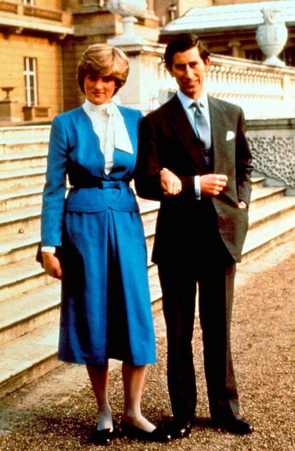 Blau trug auch Prinzessin Diana 1981 bei der Bekanntgabe ihrer Verlobung.