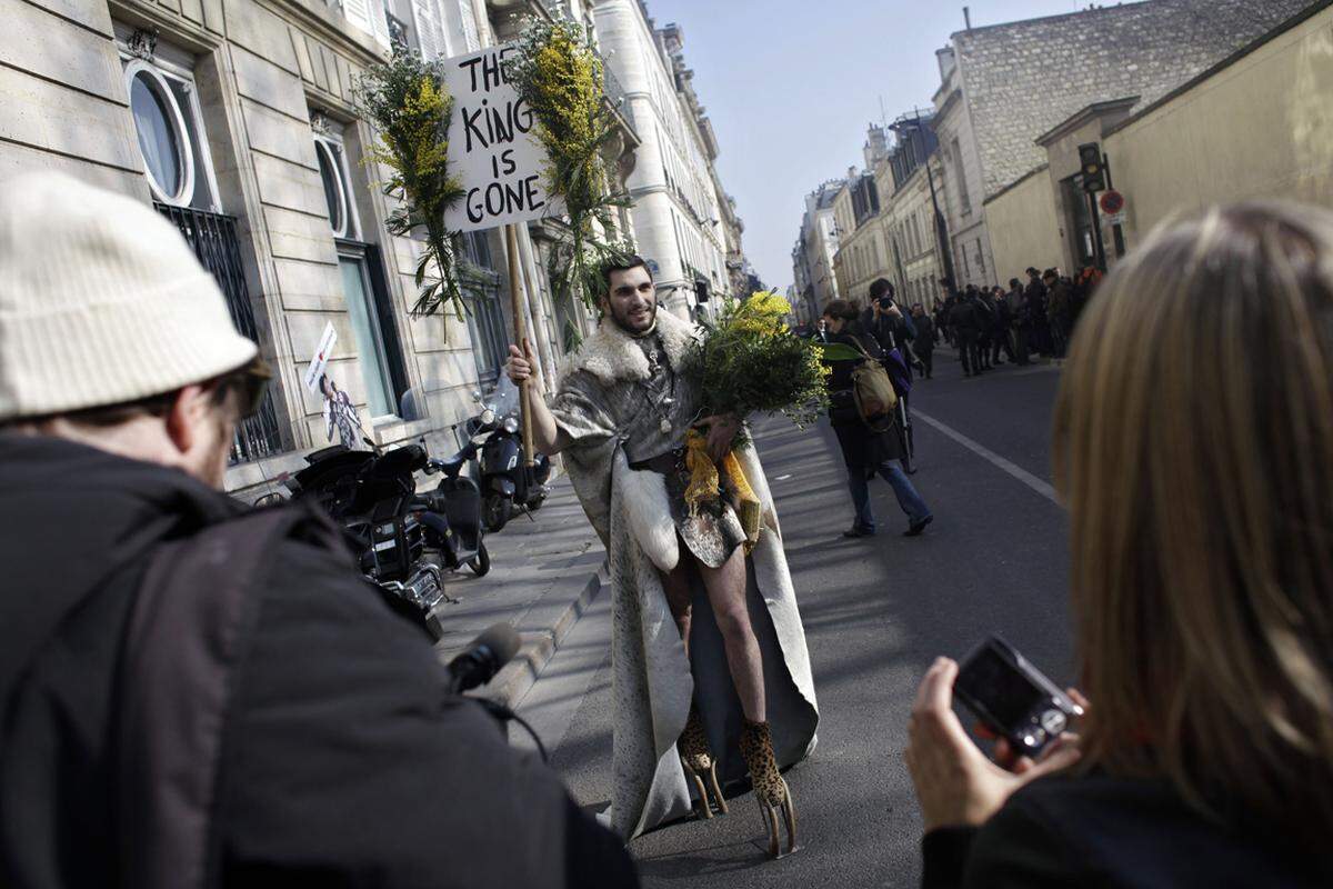 Auch John Galliano's Fans werden sich mit diesem Gedanken anfreunden.