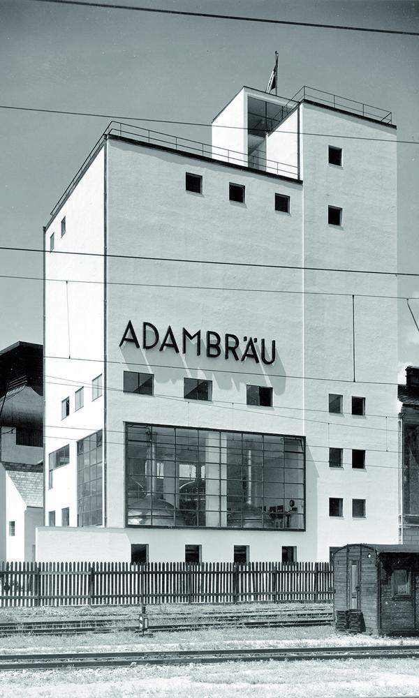 Adambräu. Architekt Lois Welzenbacher entwarf das Sudhaus, in dem heute das Aut sitzt.