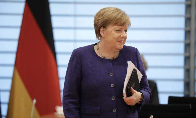 Angela Merkel bekräftigt die Sinnhaftigkeit der Corona-Beschränkungen