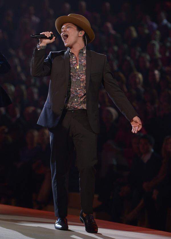 Bruno Mars sang für die "Calendar Girls".