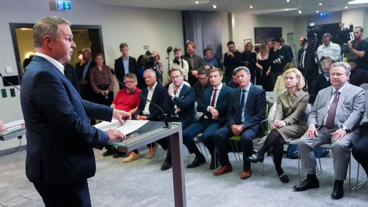 Babler, Kucher, Holzleitner: How many Social Democrats does it take to ...
