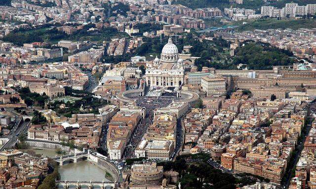 Finanzaufseher Vatikan Konsequenzen ziehen