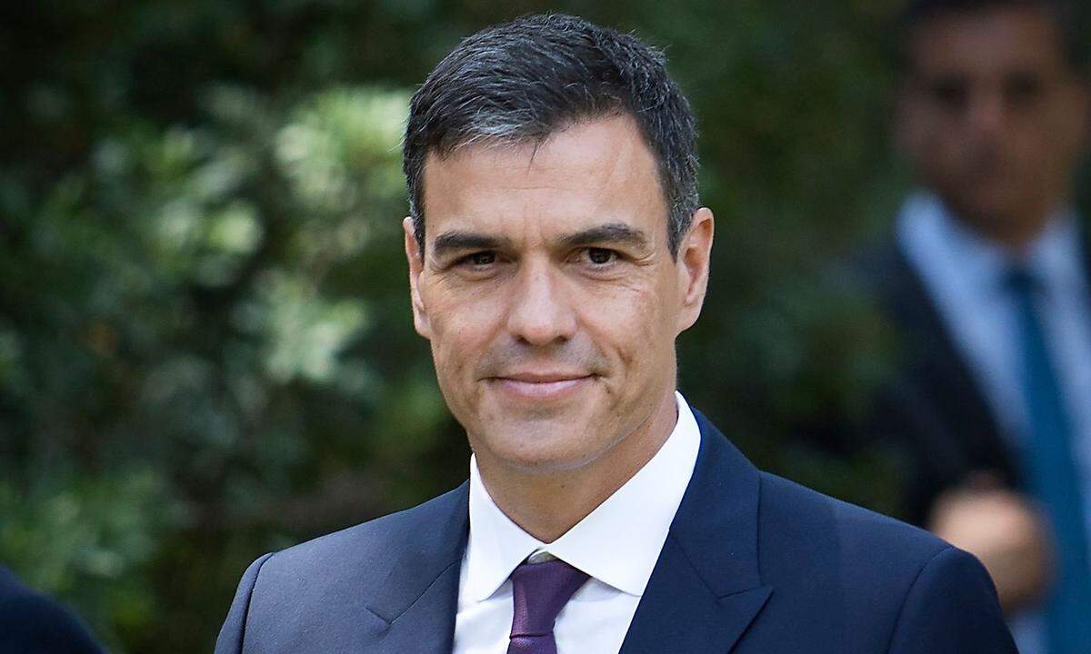 Für den spanischen Regierungschef Pedro Sanchez ist ein "großer Humanist von uns gegangen". Annans Vermächtnis bestehe darin, für Frieden, Sicherheit und Menschenrechte zu arbeiten.