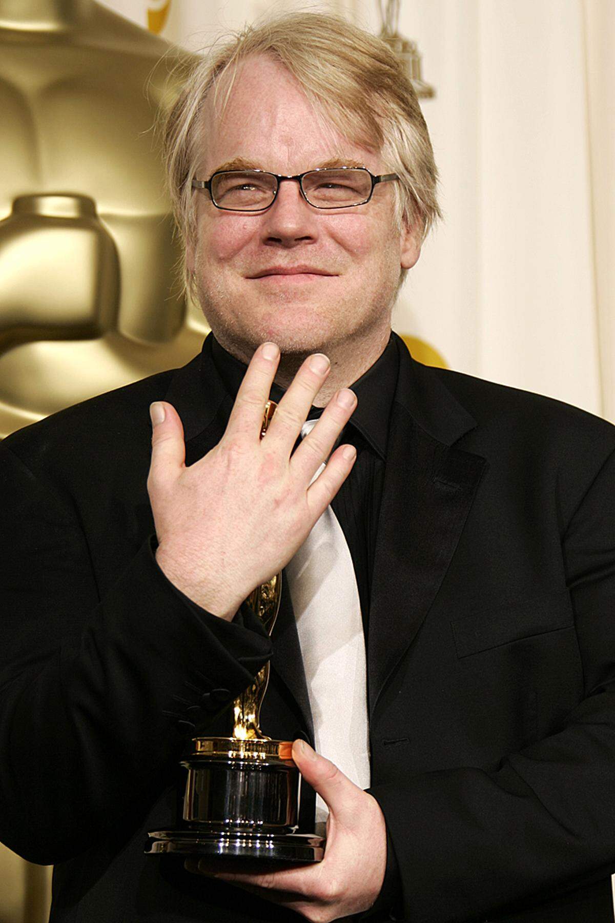 Der Schauspieler schöpfte aus eigenem Erfahrungsschatz: In Interviews erklärte er, als Jugendlicher selbst Drogen missbraucht zu haben und nach Ende des Studiums einen Entzug gemacht zu haben. Im vergangenen Jahr soll der er rückfällig geworden sein. Für "Capote" wurde Hoffman 2006 mit dem Oscar für den besten Hauptdarsteller ausgezeichnet.