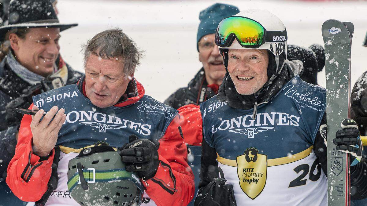 Ehemalige mischten sich unter die Promis: Ex-Skirennfahrer Franz Klammer und Benedikt Goldkamp am Samstag während dem Charity Race auf der Streif in Kitzbühel.