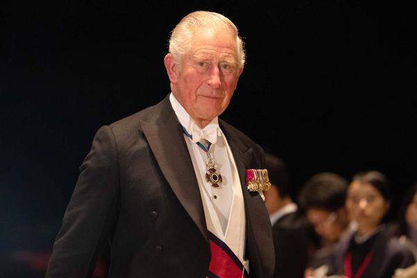 Prinz Charles von Großbritannien besuchte die Krönungszeremonie ebenfalls ohne Herzogin Camilla.