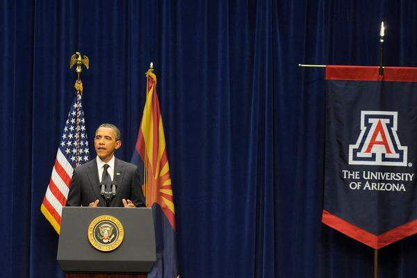 US-Präsident Barack Obama appelliert bei der Gedenkveranstaltung für das Attentat in Tucson an die gemeinsamen Werte der US-Amerikaner ...