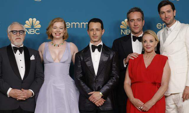 Der Cast von „Succesion“ bei der Emmy-Verleihung 2002 (vlnr): Brian Cox, Sarah Snook, Jeremy Strong, Matthew Macfadyen, J. Smith-Cameron und Nicholas Braun