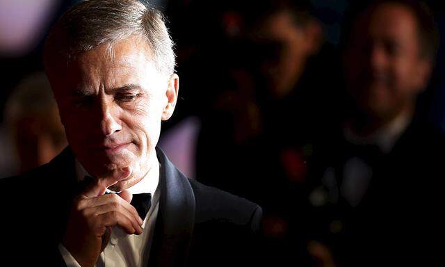 Christopher Waltz poses for photographers on the red carpet at the world premiere of the new James Bond 007 film ´Spectre´ at the Royal Albert Hall in London