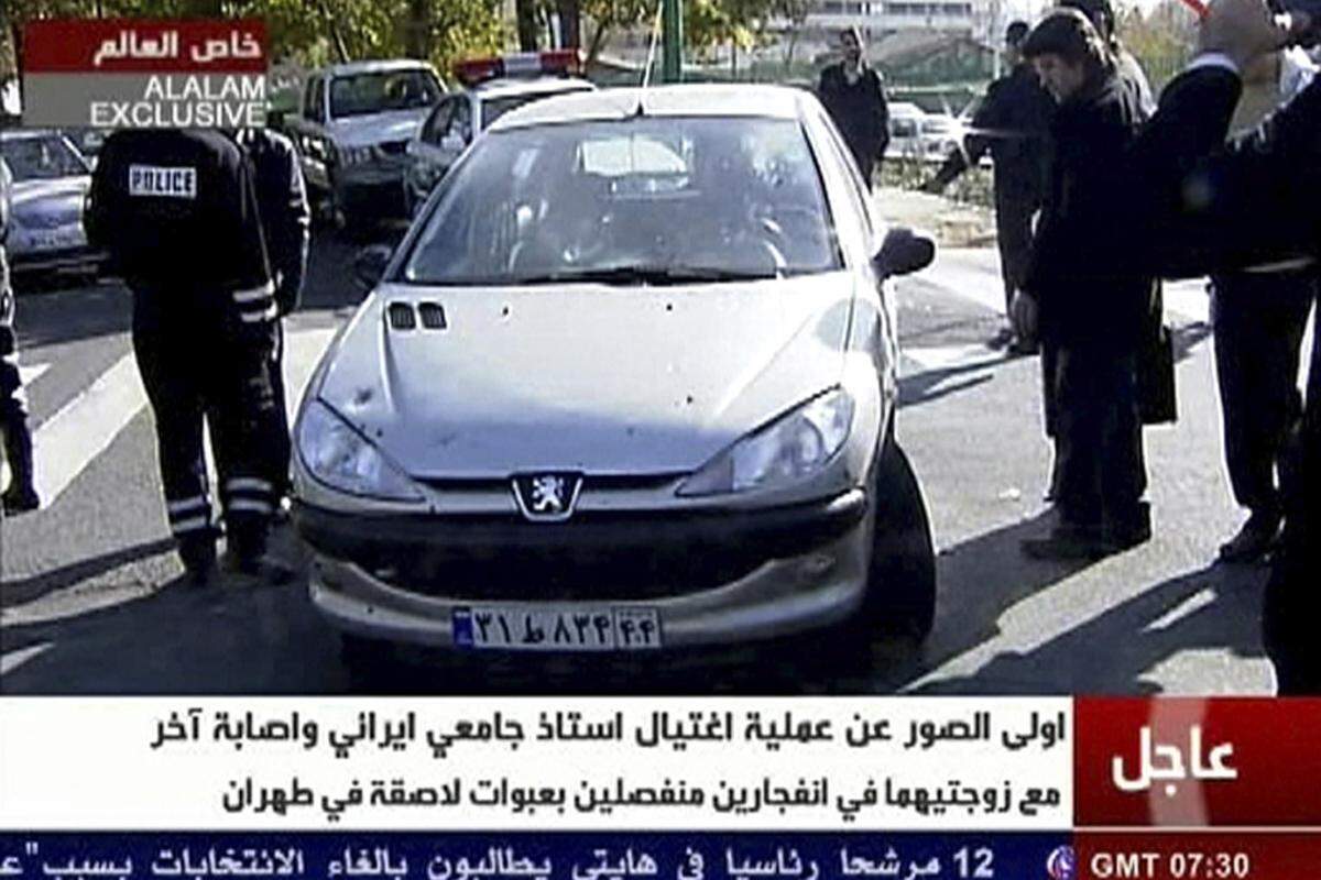 Am 29. November 2010 wird bei einem Bombenanschlag in Teheran Majid Shariari, Universitätslehrer für Atomphysik, getötet. Seine Frau wird verletzt. Die Bombe wird von zwei Motorradfahrern an seinem Fahrzeug befestigt. Bei einem weiteren Anschlag am selben Tag wird ein Wissenschaftler verletzt: Fereydoon Abbasi Davani, heute Chef der iranischen Atomenergiebehörde.