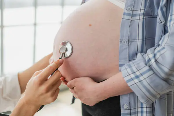 Weight gain during pregnancy remained the same at an average of 13 kilograms between the pandemic and pre-pandemic periods. 
