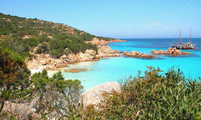 Der La-Maddalena-Archipel im Norden Sardiniens: Mittlerweile unter Naturschutz, der Urlauber hält sich an die Regeln. 