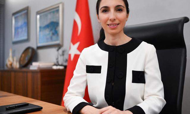 Die neue türkische Zentralbank-Chefin Hafize Gaye Erkan. 