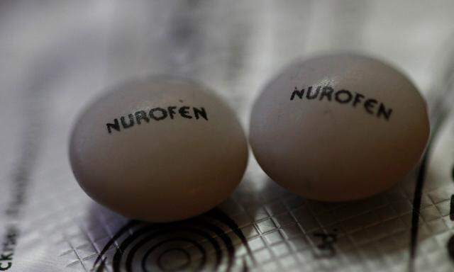 Nurofen ist eines der Ibuprofen-Medikamente das nichtsteroidale Antirheumatika (NSAR) beinhaltet.