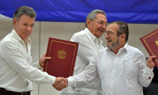 CUBA-COLOMBIA-FARC-PEACE-SANTOS-TIMOCHENKO