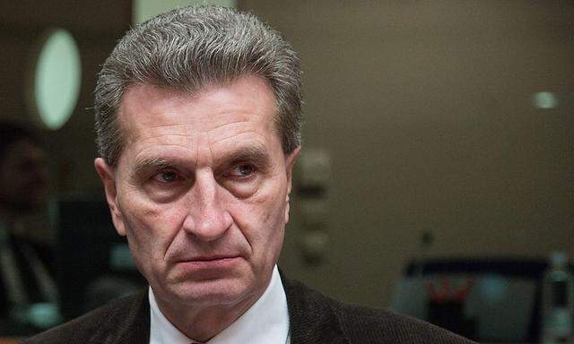 EU-Kommissar Oettinger fordert Frankreich zu Strukturreformen auf