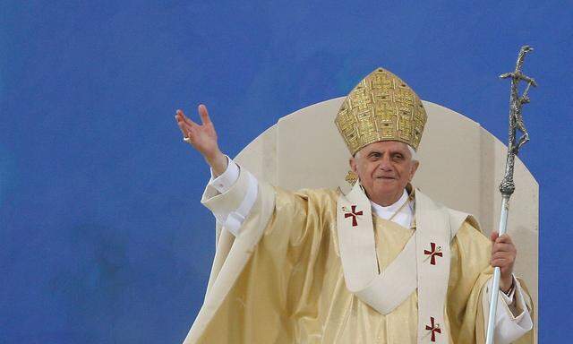 Papst Benedikt XVI. ist gestorben, die Beerdigung soll am 5. Jänner stattfinden.