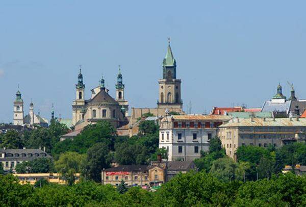 Shoppingcenterprojekt Galeria Zamek in Polen: Die Immofinanz Group hat ein 29.297 Quadratmeter großes Grundstück in innerstädtischer Toplage in Lublin erworben. Das Entwicklungsprojekt liegt in zentraler Lage vis à vis der Burg Lublin und ist von der historischen Altstadt zu Fuß erreichbar.