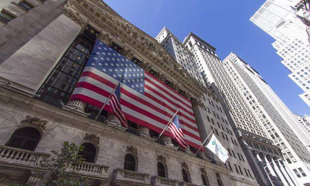 New York Stock Exchange Manhattan Wall Street New York *** New York Stock Exchange Manhattan Wall