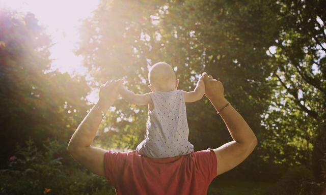 Väter haben künftig mehr Anspruch auf Familienzeit – und auf Kündigungsschutz.