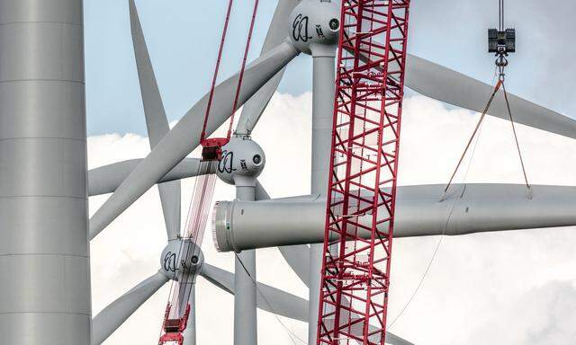 Der Bau neuer Windräder dürfte 2024 deutlich einbrechen.