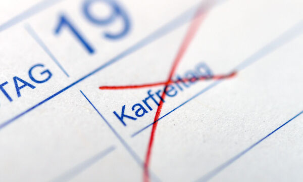 ++ THEMENBILD ++ KARFREITAG