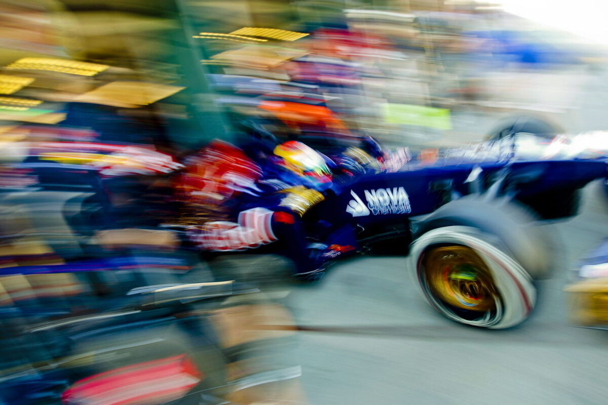 Seriensieger in der Konstrukteurs-WM und mit Vettel dreifacher Fahrer-Champion, an dieser Übermacht wollen alle Rennställe in dieser Saison mit 19 Rennen rütteln.