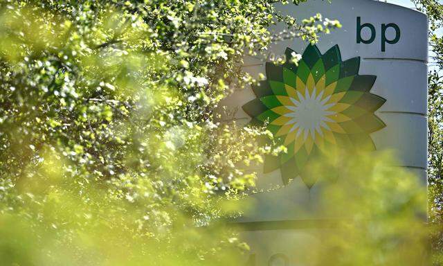 Das britische Unternehmen BP tätigt milliardenschwere Investitionen in die grüne Wende.