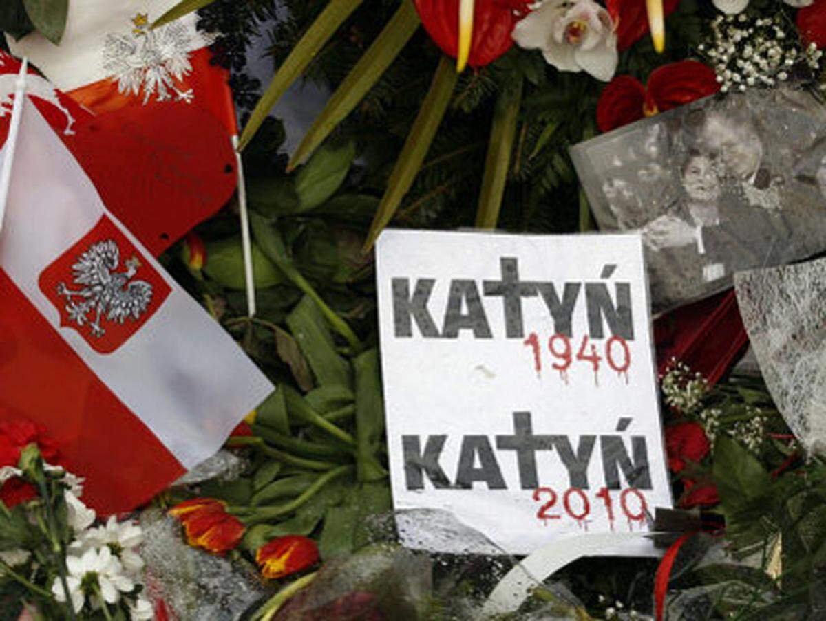 Katyn steht nun als doppeltes Synonym für das Unglück des polnischen Volkes.