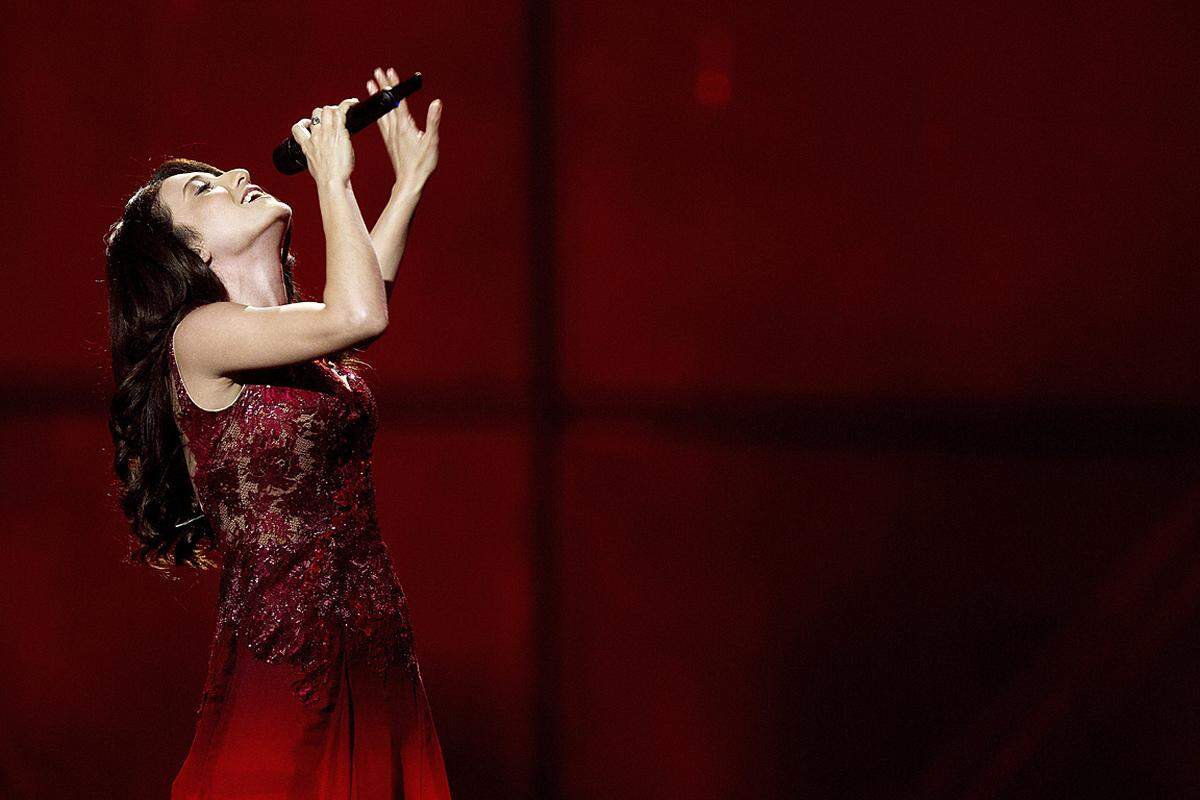 2011 gewann das Pop-Duo Ell & Niki für Aserbaidschan den Song Contest ("Running Scared"). Heuer tritt die 29-jährige Dilara Kazimova mit der Ballade "Start a Fire" an. Sie steht ebenfalls im Finale.  