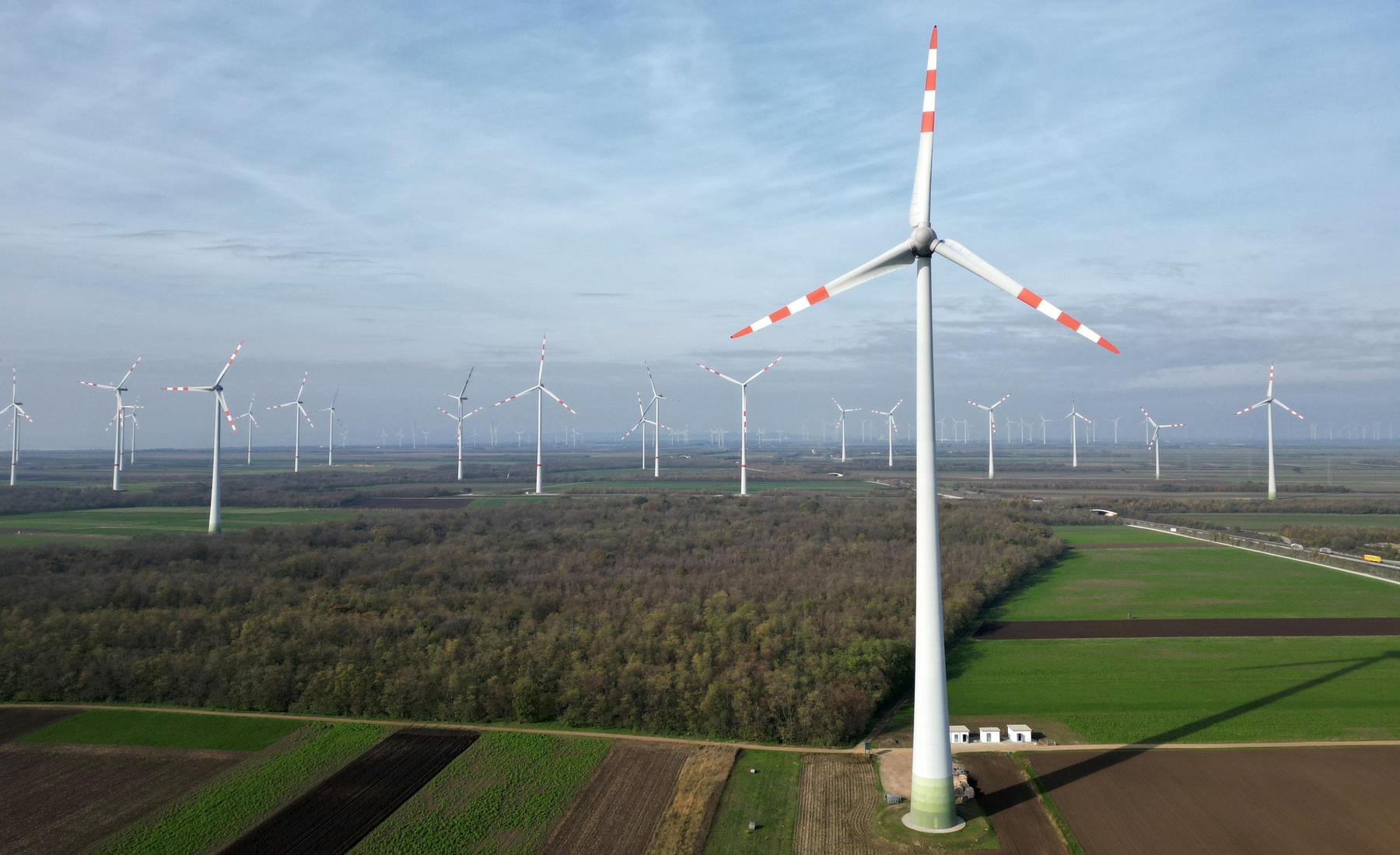 Höchstrichter zweifeln an Rechtmäßigkeit von Kärntner Windkraft-Befragung