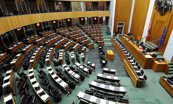 Widerstand gegen höhere Spesen für Abgeordnete