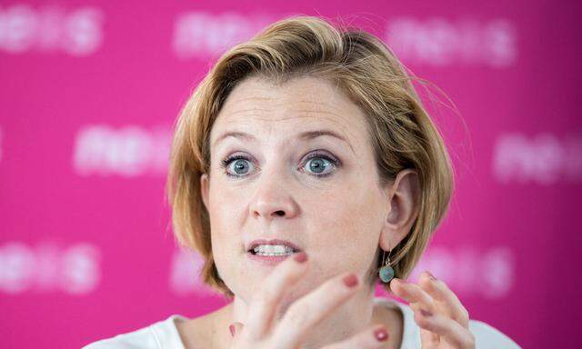 Beate Meinl-Reisinger bezeichnet ihre Partei als "Fans der Sozialpartnerschaft"
