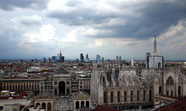 Dunkle Wolken über dem Finanzplatz Mailand: Vor allem Bankaktien brachen ein. 