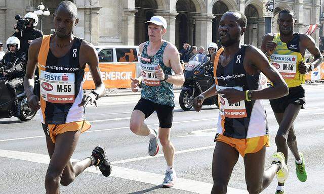 Wien Marathon in der persönlichen Bestleistung von 2:16:57 unter dem EM-Limit für Berlin von 2:17