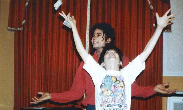 James Safechuck und Michael Jackson: „Jeder wollte mit ihm zusammen sein. Und dann mag er dich!“ 