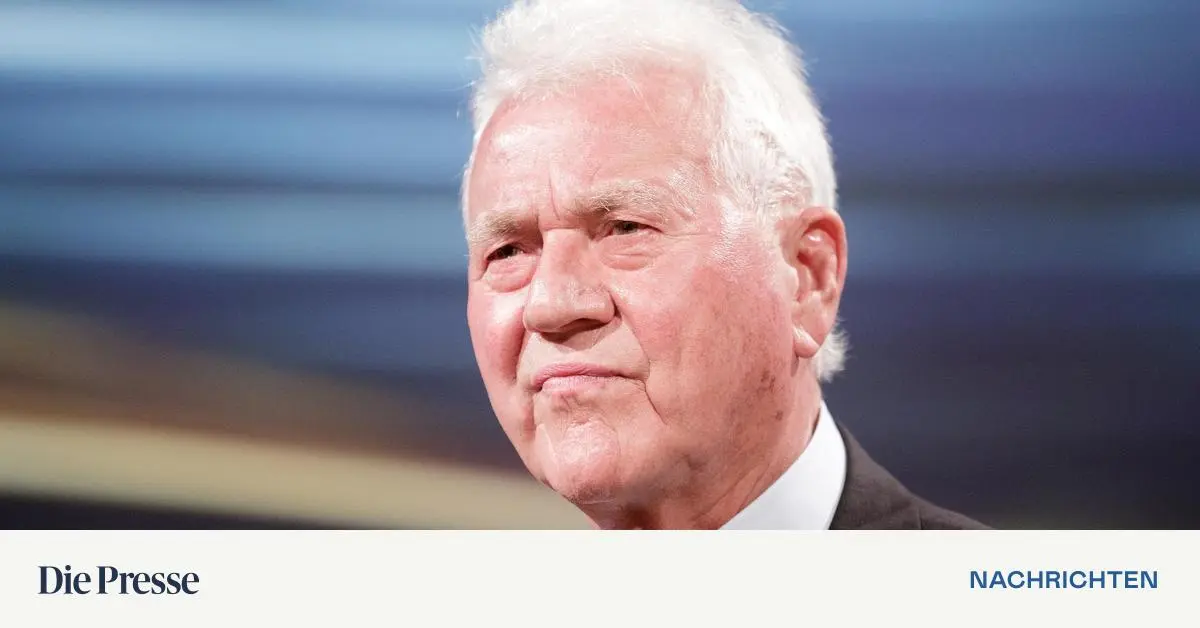 Prozess-gegen-Stronach-Anw-ltin-will-Aussetzung-des-Verfahrens