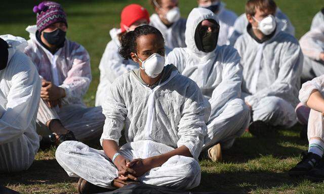 Klima-Aktivisten in Keyenberg, Deutschland vor der Besetzung einer Kohlenmine.