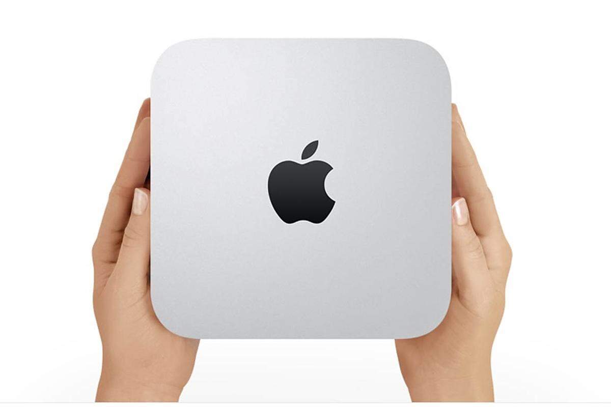 Nicht nur kleiner, sondern auch günstiger ist der Mac Mini. Der Apple-Rechner ist mit einem 1,4 GHz Dual-Core Intel Core i5 für 499 Euro erhältlich. Die nächststärkere Version hat einen 2,6 GHz Prozessor verbaut und kostet 200 Euro mehr.  Der leistungsstärkste 2,8 GHz Mac Mini schlägt mit 999 Euro zu Buche.