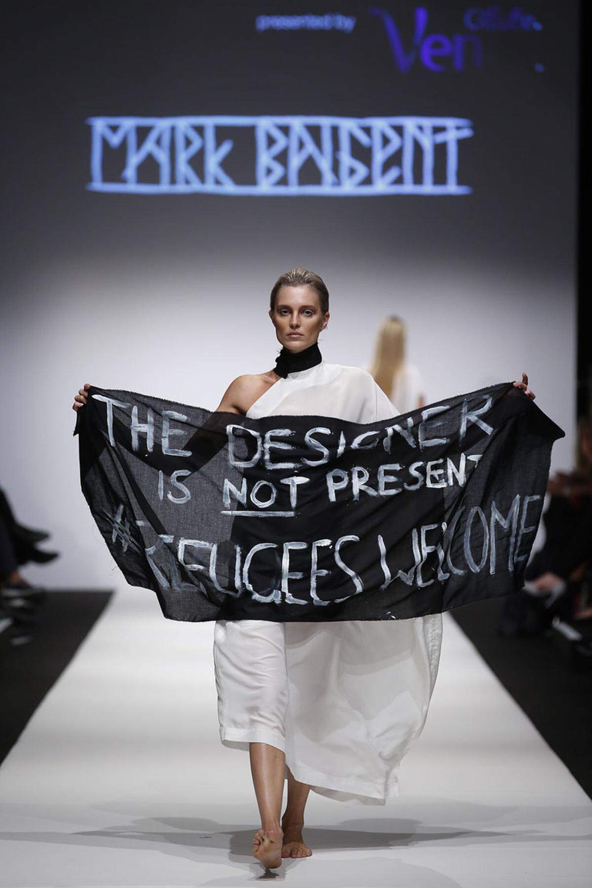 Nicht zu kurz kamen die modischen Visionen der Designer auch am dritten Tag der MQ Vienna Fashion Week. Flüchtlinge willkommen hießen Ylva &amp; Mark Baigent.