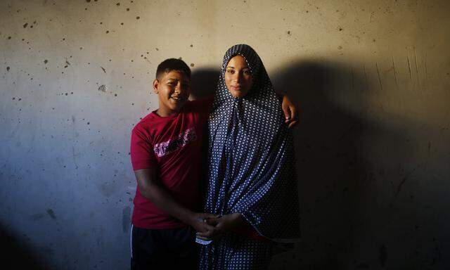 Hochzeitsfoto: Ahmed, 15 Jahre alt, heiratet die 14-jährige Tala Soboh Beit Lahiya im nördlichen Gazastreifen.